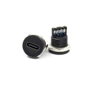 Комплект одного роз'єму Type-C 6pin (female) для панельного монтажу, готовий для встановлення в DIY проєкти.